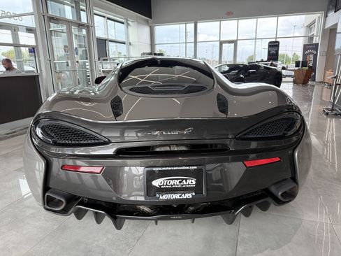 Used 2017 McLaren 570S RWD image 6