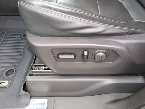 Used 2019 GMC Sierra 1500 SLT w/ SLT Premium Plus Package image 12