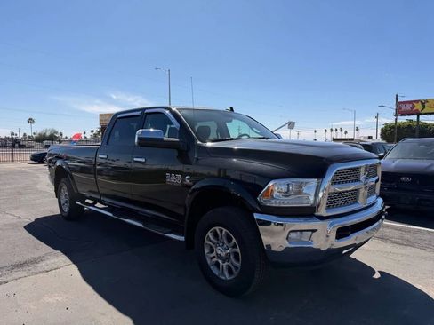 Used 2016 RAM 3500 Laramie w/ Convenience Group AWD/4WD image 12