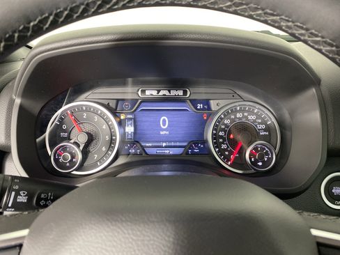 New 2026 RAM 1500 Big Horn AWD/4WD image 19