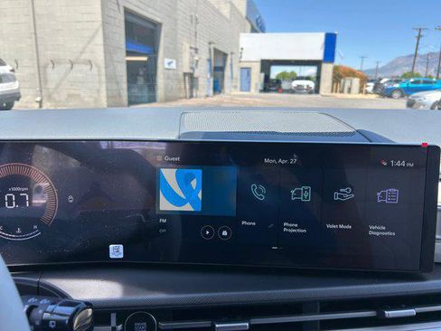 New 2026 Hyundai Santa Fe SEL w/ Tow & Go Package AWD/4WD image 17