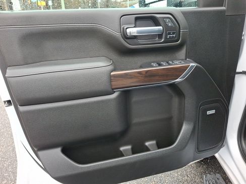 Certified 2023 GMC Sierra 3500 SLT w/ SLT Premium Package image 12