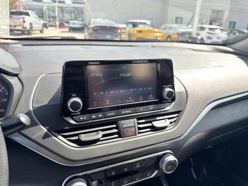 Used 2024 Nissan Altima 2.5 S image 21