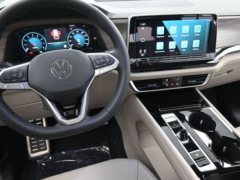 New 2026 Volkswagen Atlas SEL Premium R-Line AWD/4WD image 37