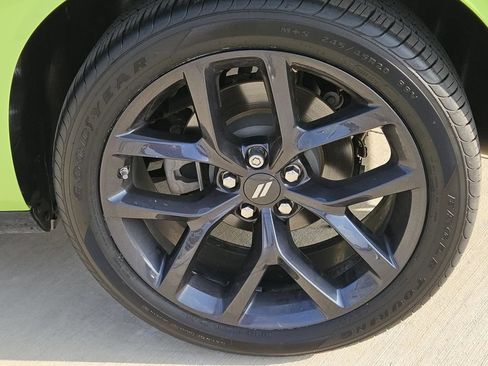 Used 2023 Dodge Challenger SXT w/ Blacktop Package RWD image 38