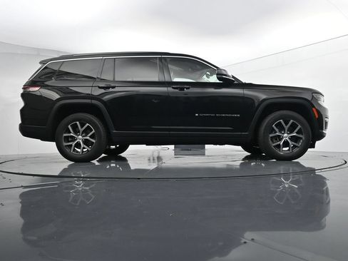 Used 2023 Jeep Grand Cherokee L Limited AWD/4WD image 38
