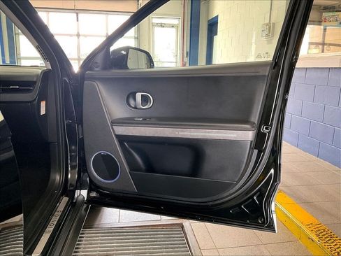 Used 2024 Hyundai Ioniq 5 Limited AWD/4WD image 12