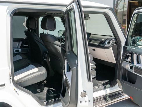 Used 2024 Mercedes-Benz G 63 AMG 4MATIC image 55