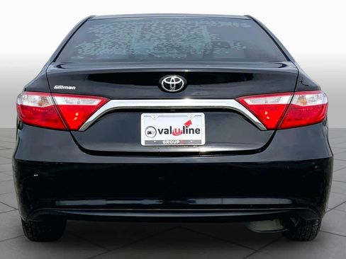 Used 2015 Toyota Camry LE FWD image 5