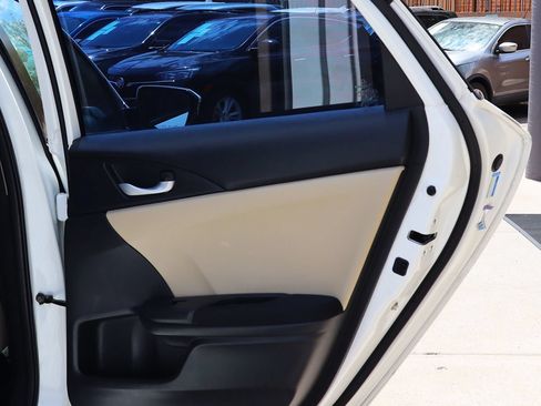 Used 2016 Honda Civic EX image 26