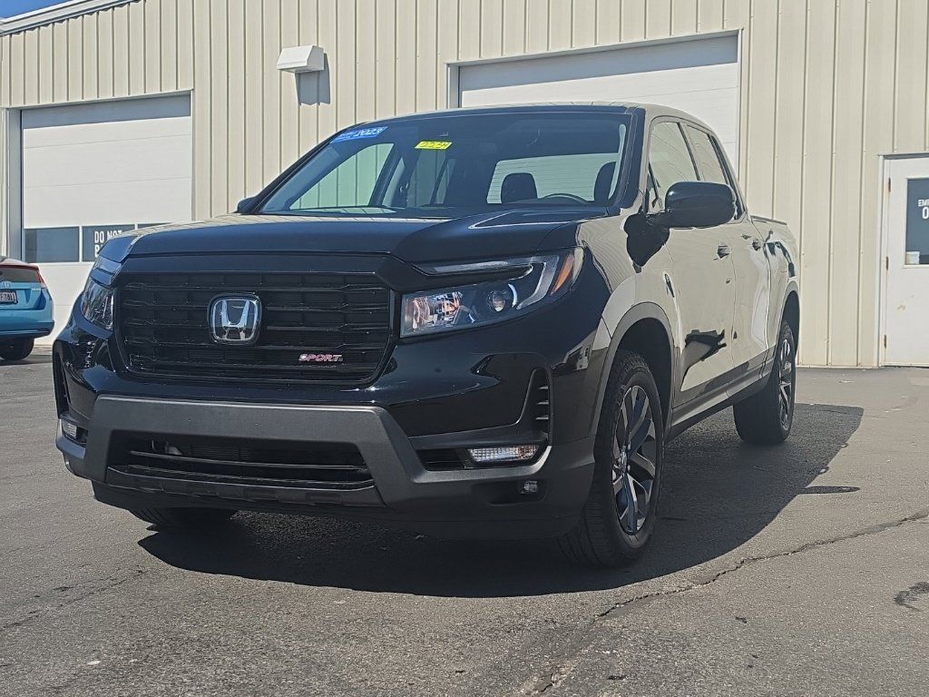 Certified 2023 Honda Ridgeline Sport image 3