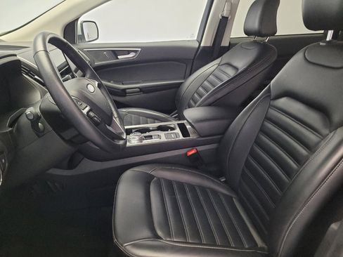 Used 2024 Ford Edge SEL image 17