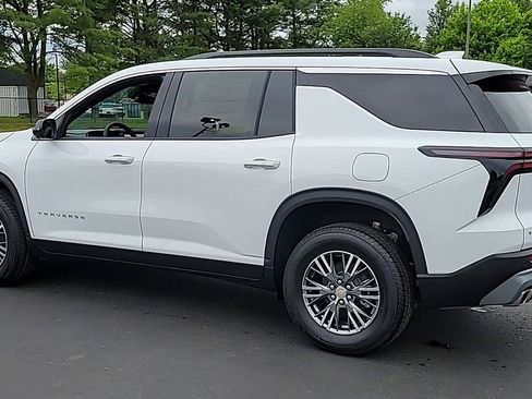 Certified 2024 Chevrolet Traverse LT AWD/4WD image 6