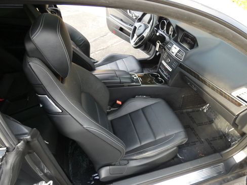 Used 2017 Mercedes-Benz E 400 Coupe image 26