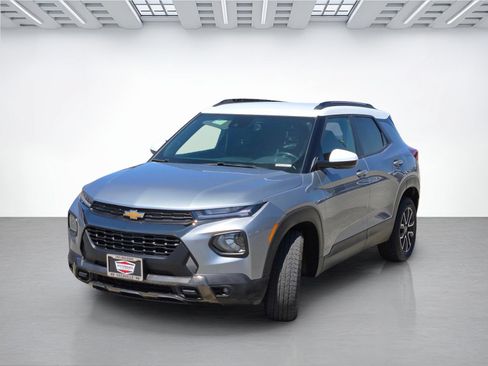 Used 2023 Chevrolet TrailBlazer ACTIV w/ Convenience Package FWD image 8