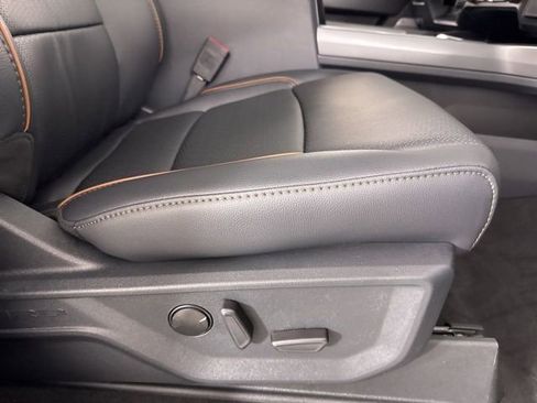 New 2026 Ford F250 Lariat w/ Lariat Ultimate Package image 22