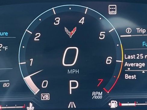 Used 2023 Chevrolet Corvette Stingray Premium Cpe w/ Z51 Performance Package image 23