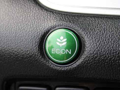 Used 2016 Honda CR-V EX image 12