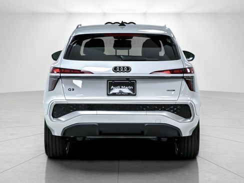 New 2026 Audi Q3 quattro 2.0T AWD/4WD image 4