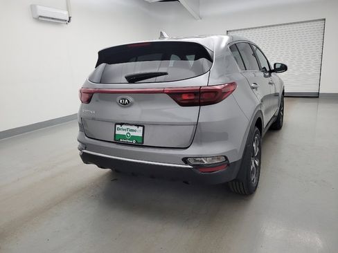 Used 2021 Kia Sportage LX image 7