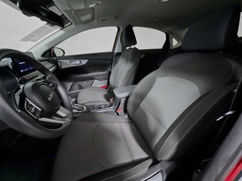 Used 2024 Kia Forte LXS image 14