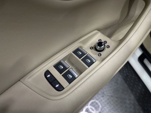 Used 2019 Audi Q7 3.0T Premium Plus w/ Premium Plus Package image 15