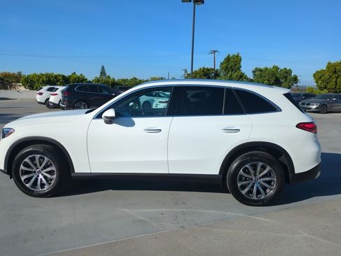 Used 2025 Mercedes-Benz GLC 300 image 9