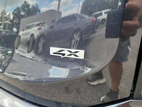 New 2025 Kia Telluride EX w/ EX Captain's Chair Package image 7