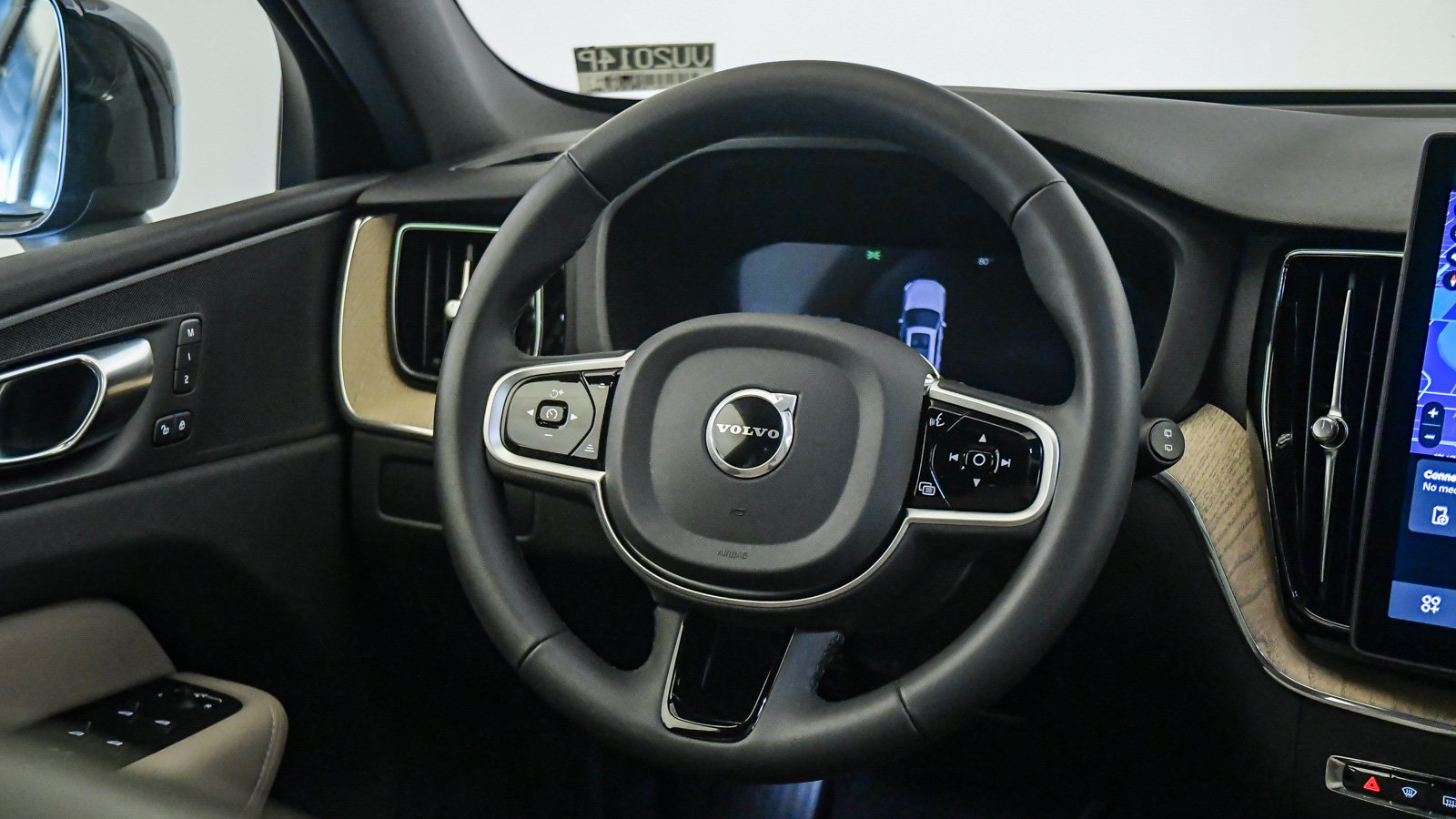 Certified 2026 Volvo XC60 B5 Plus AWD/4WD image 12