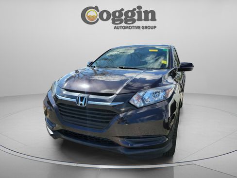 Used 2018 Honda HR-V LX image 16