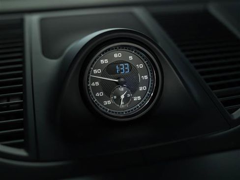 Certified 2026 Porsche Macan AWD/4WD image 26