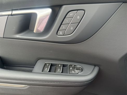 New 2026 Buick Enclave Sport Touring w/ Power Package image 15