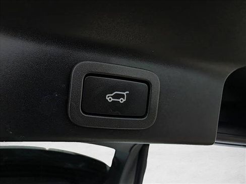 Used 2020 Jaguar F-PACE Premium AWD/4WD image 25