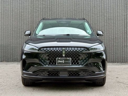 New 2026 Lincoln Aviator AWD image 9