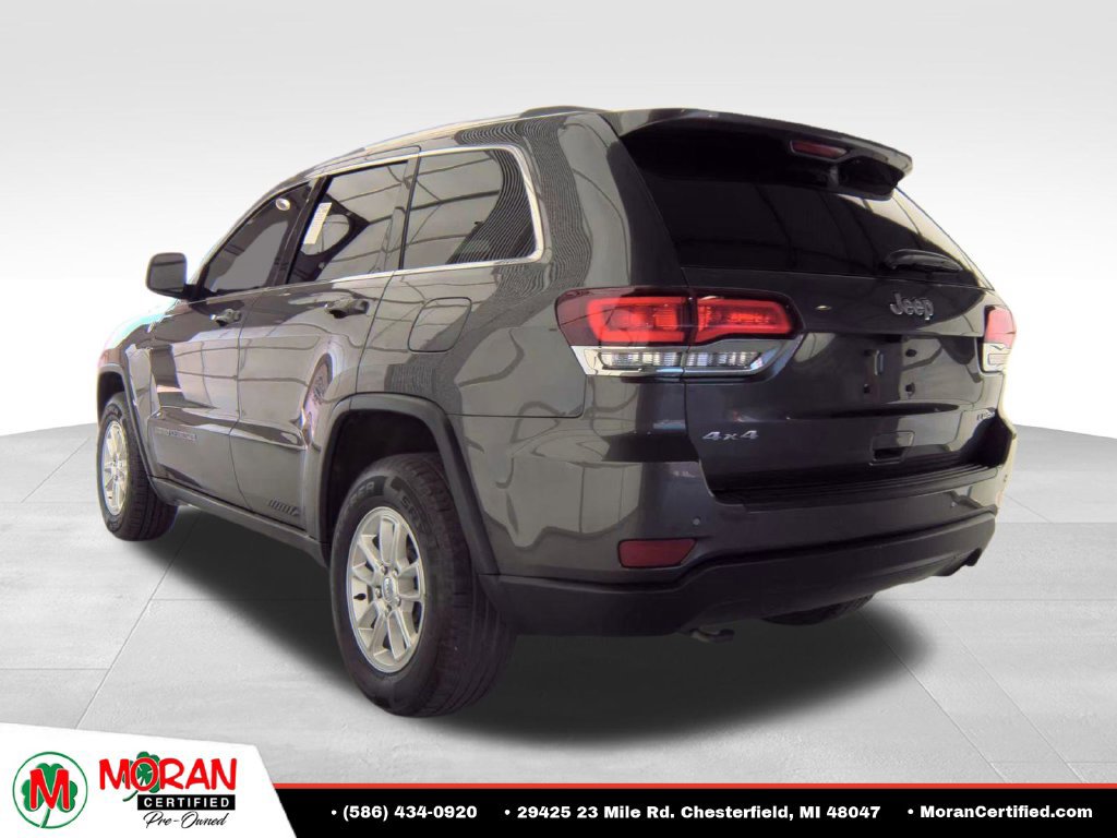Used 2020 Jeep Grand Cherokee Laredo AWD/4WD image 3