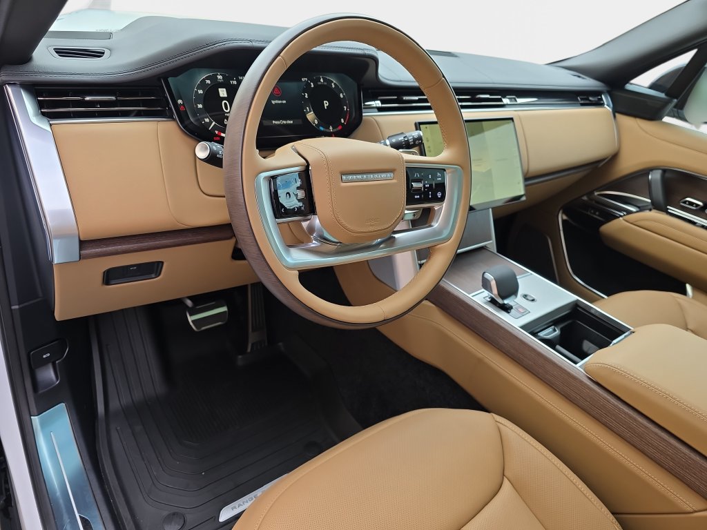 New 2026 Land Rover Range Rover Autobiography AWD/4WD image 13