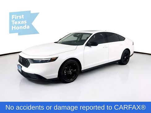 Used 2025 Honda Accord SE image 3