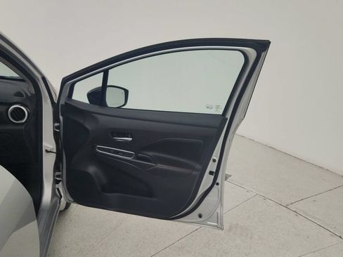 Used 2025 Nissan Versa SR w/ Trunk Package FWD image 25