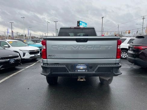 Used 2024 Chevrolet Silverado 2500 Custom w/ Custom Value Package image 20