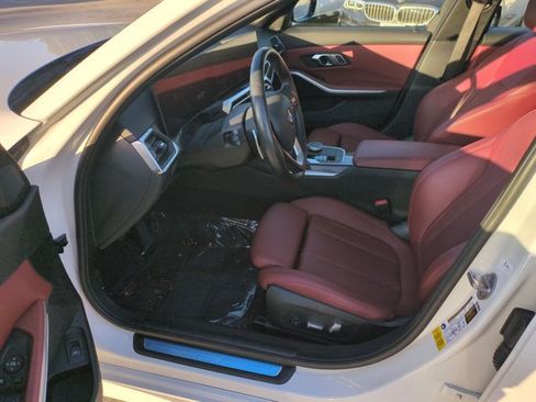 Used 2023 BMW 330i Sedan w/ Convenience Package RWD image 17