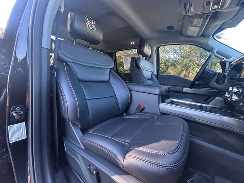 New 2025 Ford F350 Lariat w/ Lariat Ultimate Package image 28
