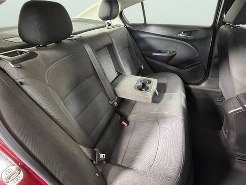 Certified 2017 Chevrolet Cruze LT w/ Convenience Package FWD image 28