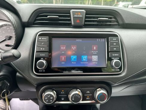 Used 2024 Nissan Versa S w/ Trunk Package FWD image 16