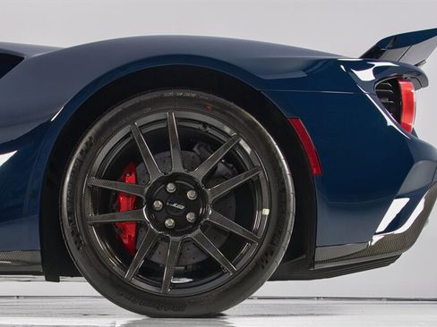 Used 2020 Ford GT Carbon Series image 7