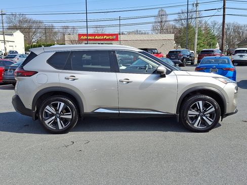 Certified 2023 Nissan Rogue SL w/ SL Premium Package image 9