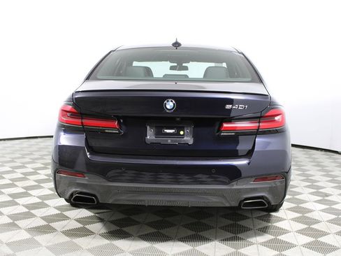 Used 2023 BMW 540i w/ Executive Package image 41