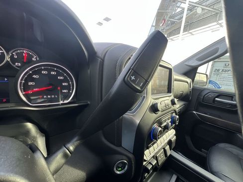 Used 2019 Chevrolet Silverado 1500 LT Trail Boss image 15