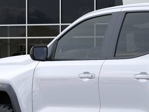 New 2026 GMC Canyon Elevation RWD image 12