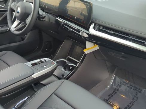 Used 2026 BMW X1 xDrive28i w/ Technology Package image 12