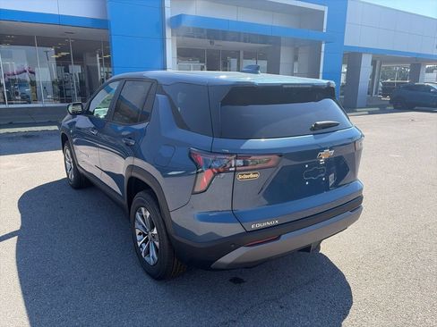 New 2027 Chevrolet Equinox LT w/ Convenience Package II FWD image 4